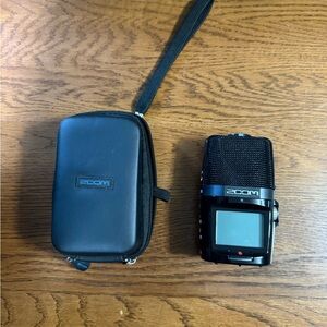 Zoom H2N Handy Black Audio Recorder with Case